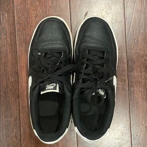 Kids Nike uptown sneakers size 6.5